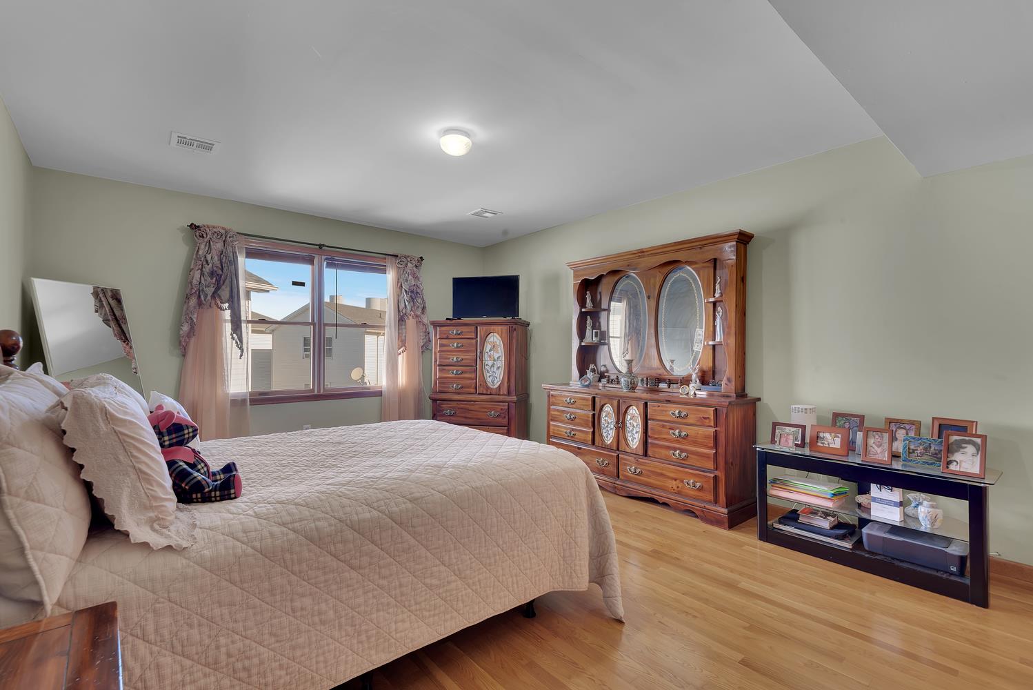 4-10 Street, Newark, NJ Building Jersey City Newark NJ 07105