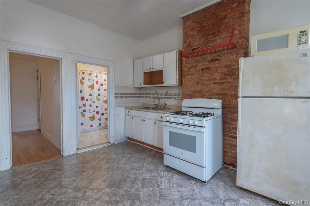 318 21st Street Brooklyn NY 11215