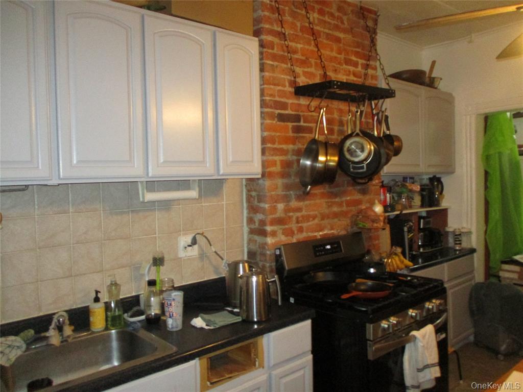 318 21st Street Brooklyn NY 11215