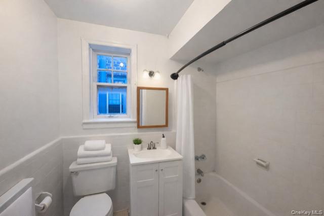 1986 West 9th Street Gravesend Brooklyn NY 11223