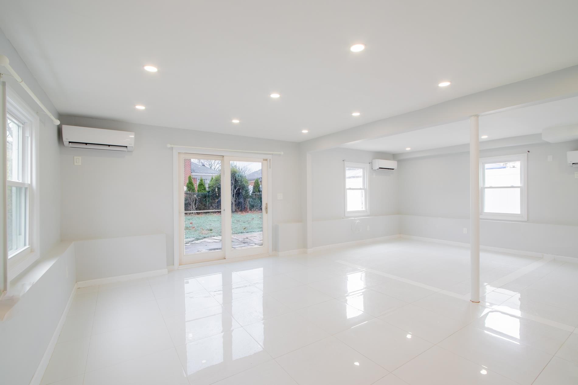 73-15 170th Street Fresh Meadows Queens NY 11366