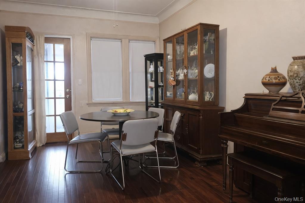 84-15 25th Avenue Jackson Heights Queens NY 11370