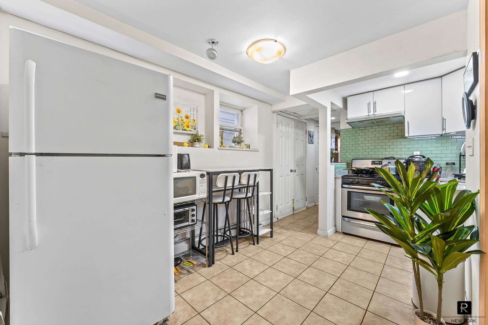 23-53 37th Street Long Island City Queens NY 11105