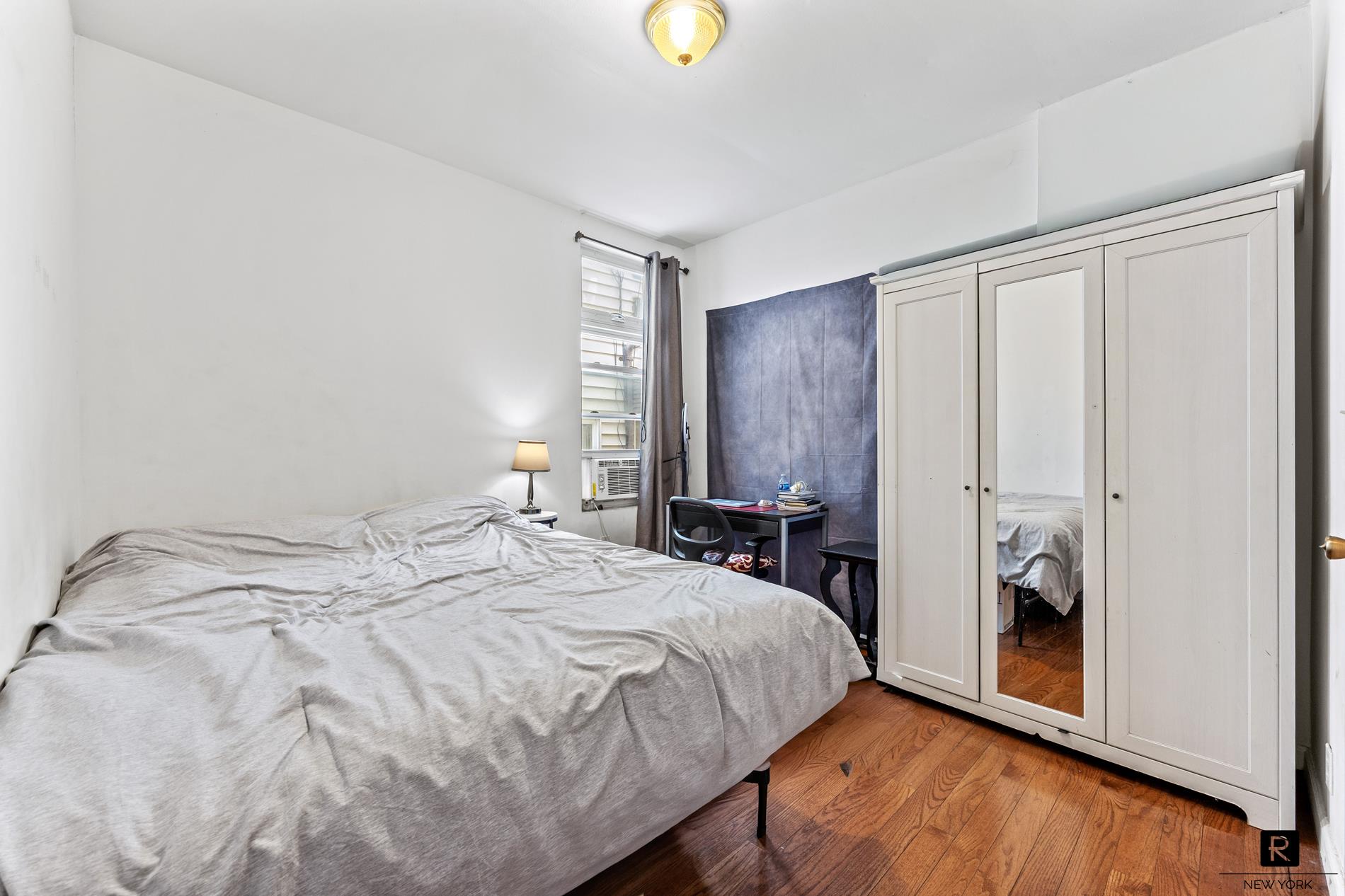 23-53 37th Street Long Island City Queens NY 11105