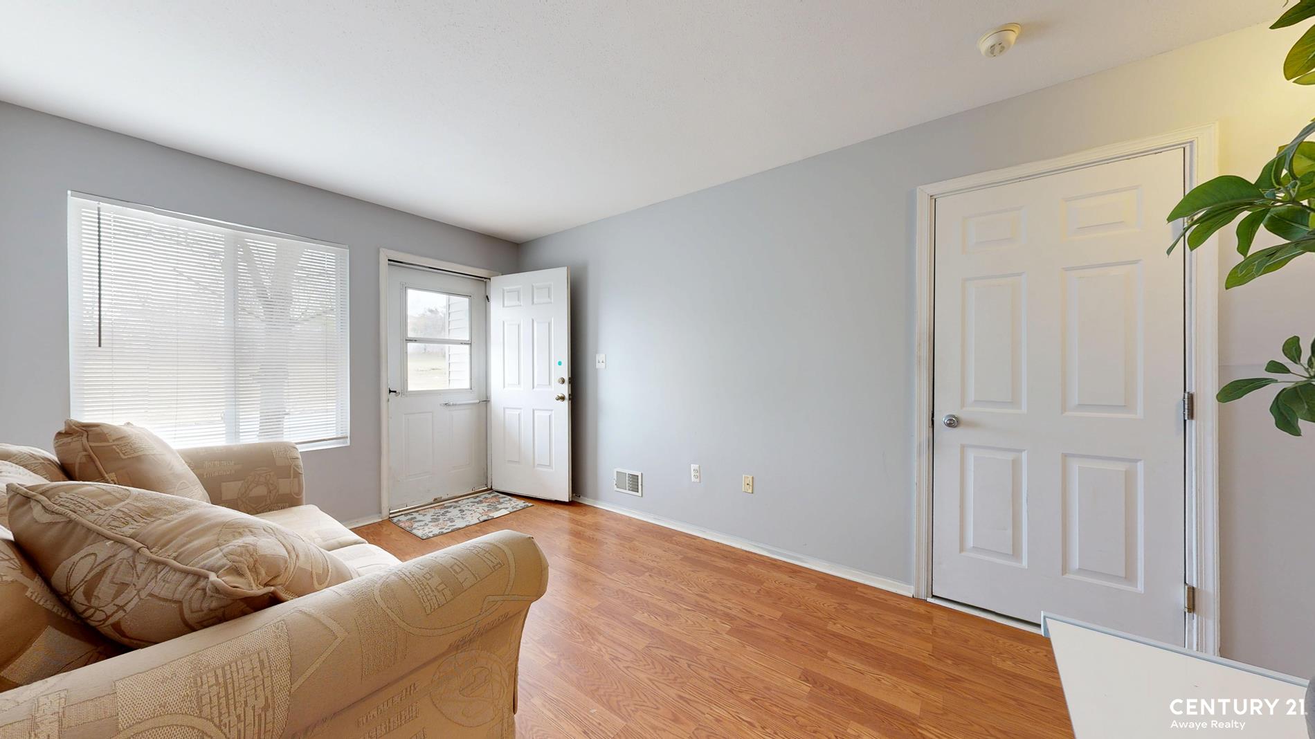 32 Aspen Knolls Way Arden Heights Staten Island NY 10312