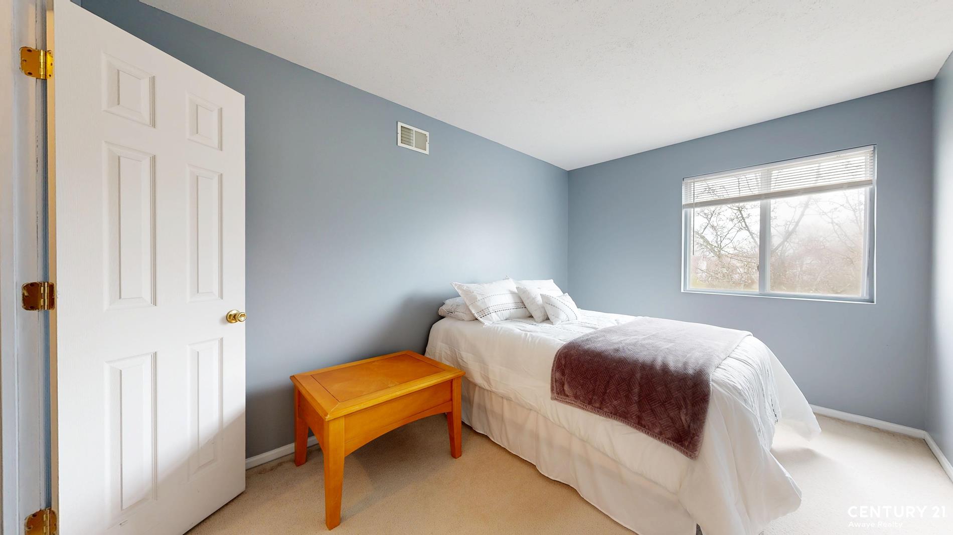 32 Aspen Knolls Way Arden Heights Staten Island NY 10312