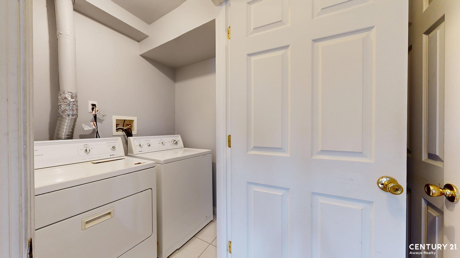 32 Aspen Knolls Way Arden Heights Staten Island NY 10312