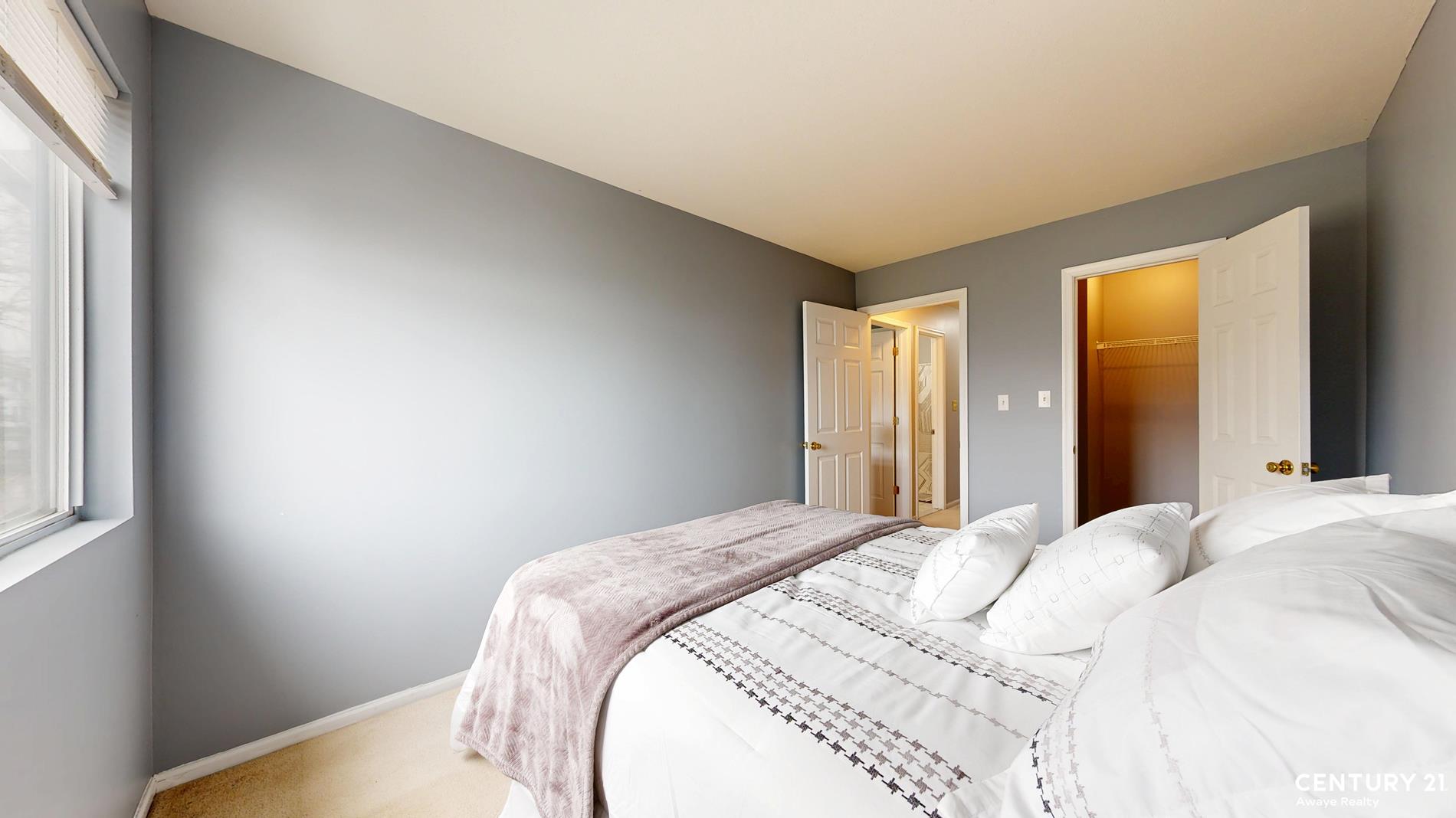 32 Aspen Knolls Way Arden Heights Staten Island NY 10312