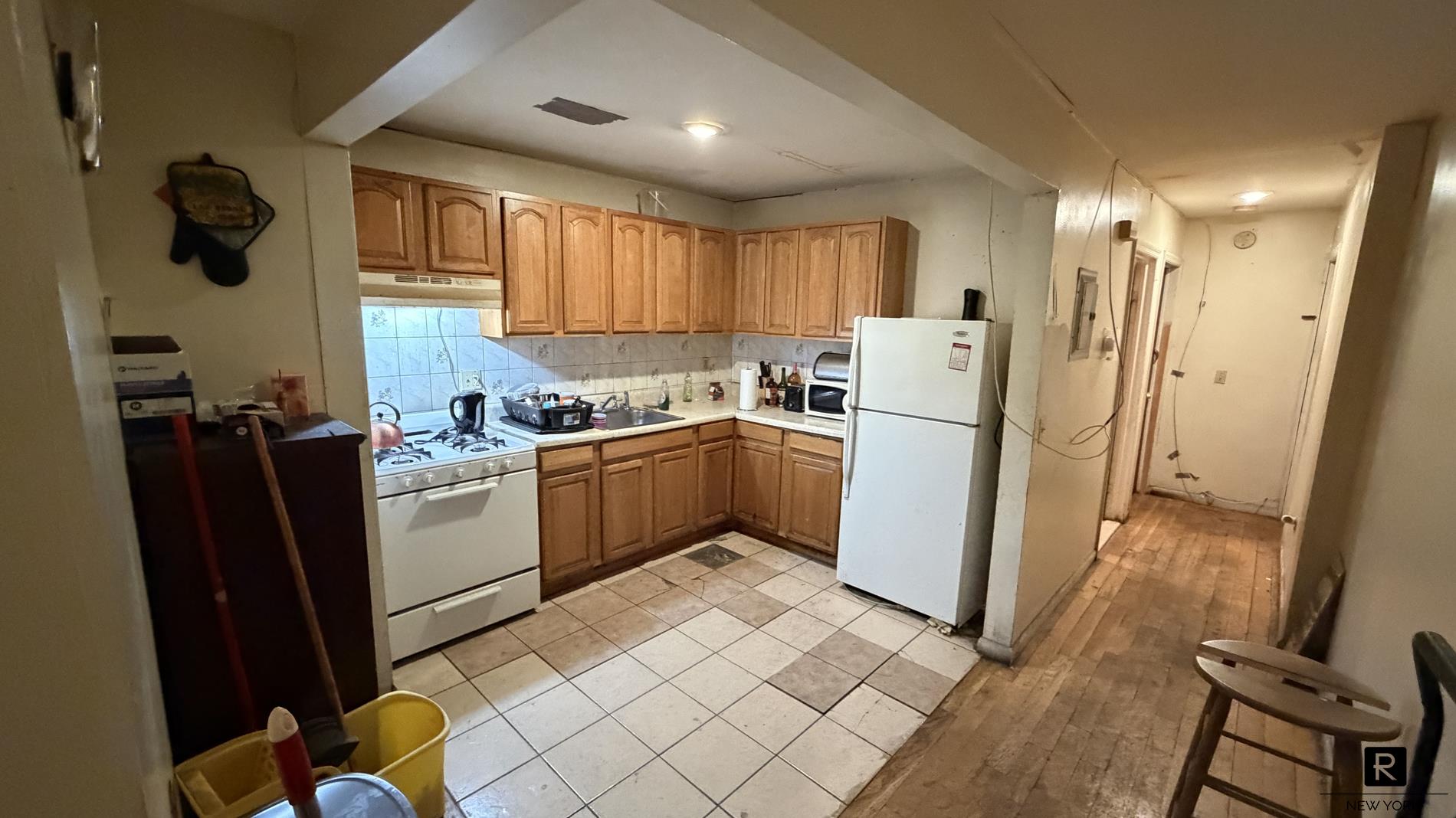 556 Hart St, Brooklyn Bedford Stuyvesant Brooklyn NY 11221