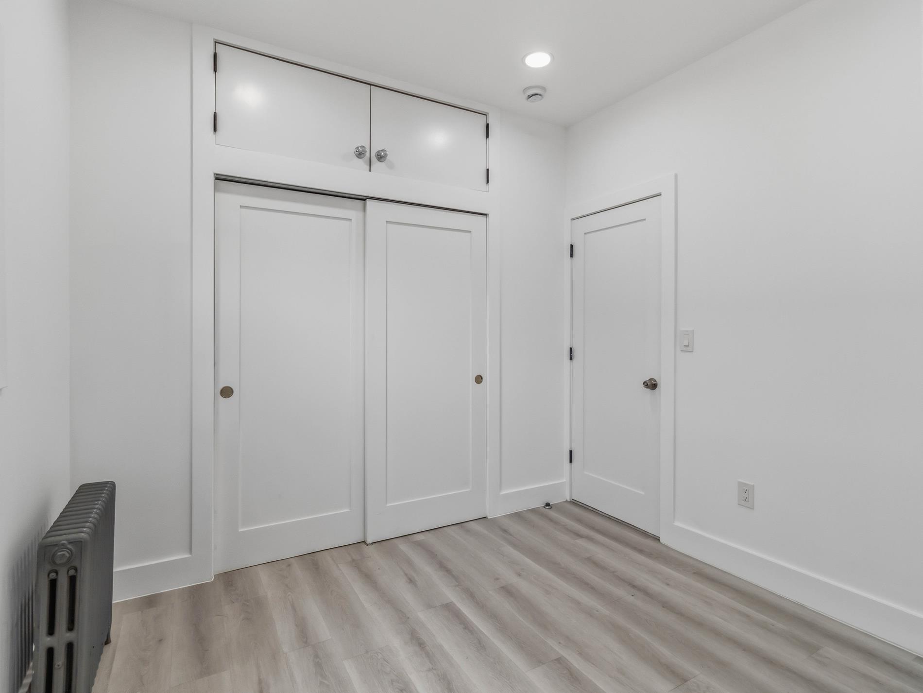 21-52 48th Street Steinway-Ditmars Queens NY 11105