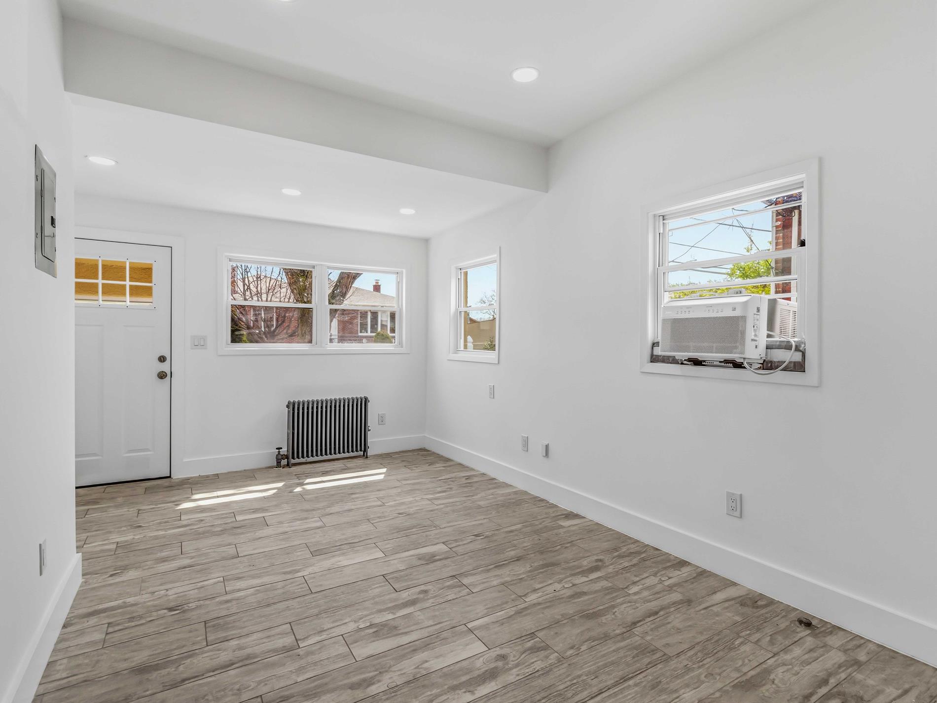 21-52 48th Street Steinway-Ditmars Queens NY 11105