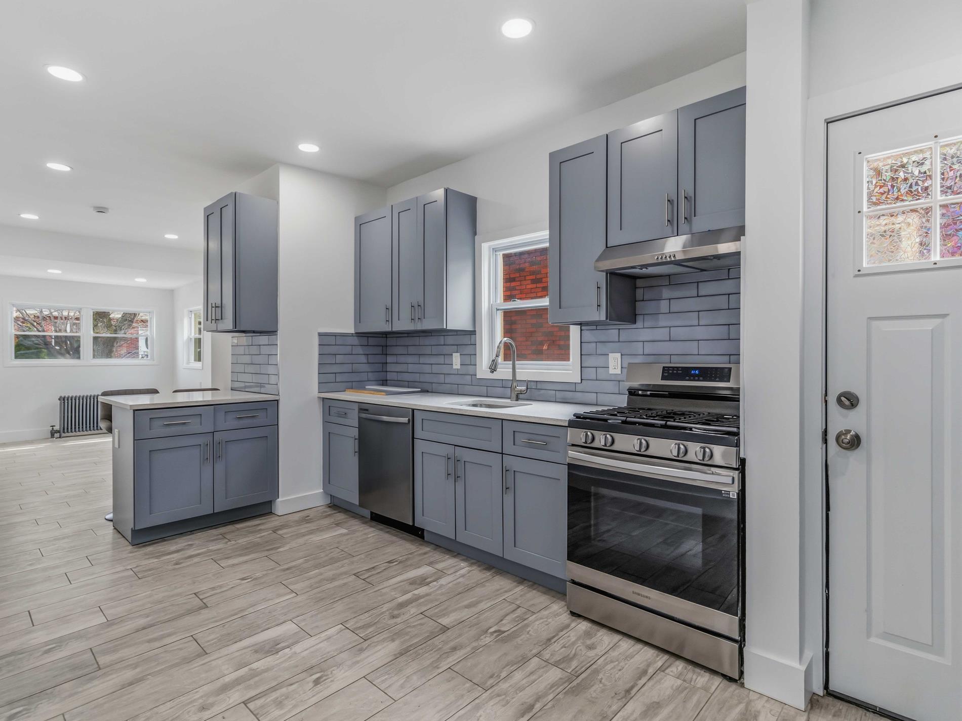 21-52 48th Street Steinway-Ditmars Queens NY 11105