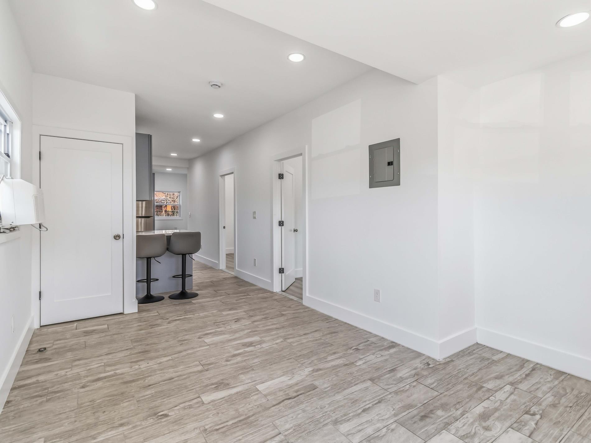 21-52 48th Street Steinway-Ditmars Queens NY 11105