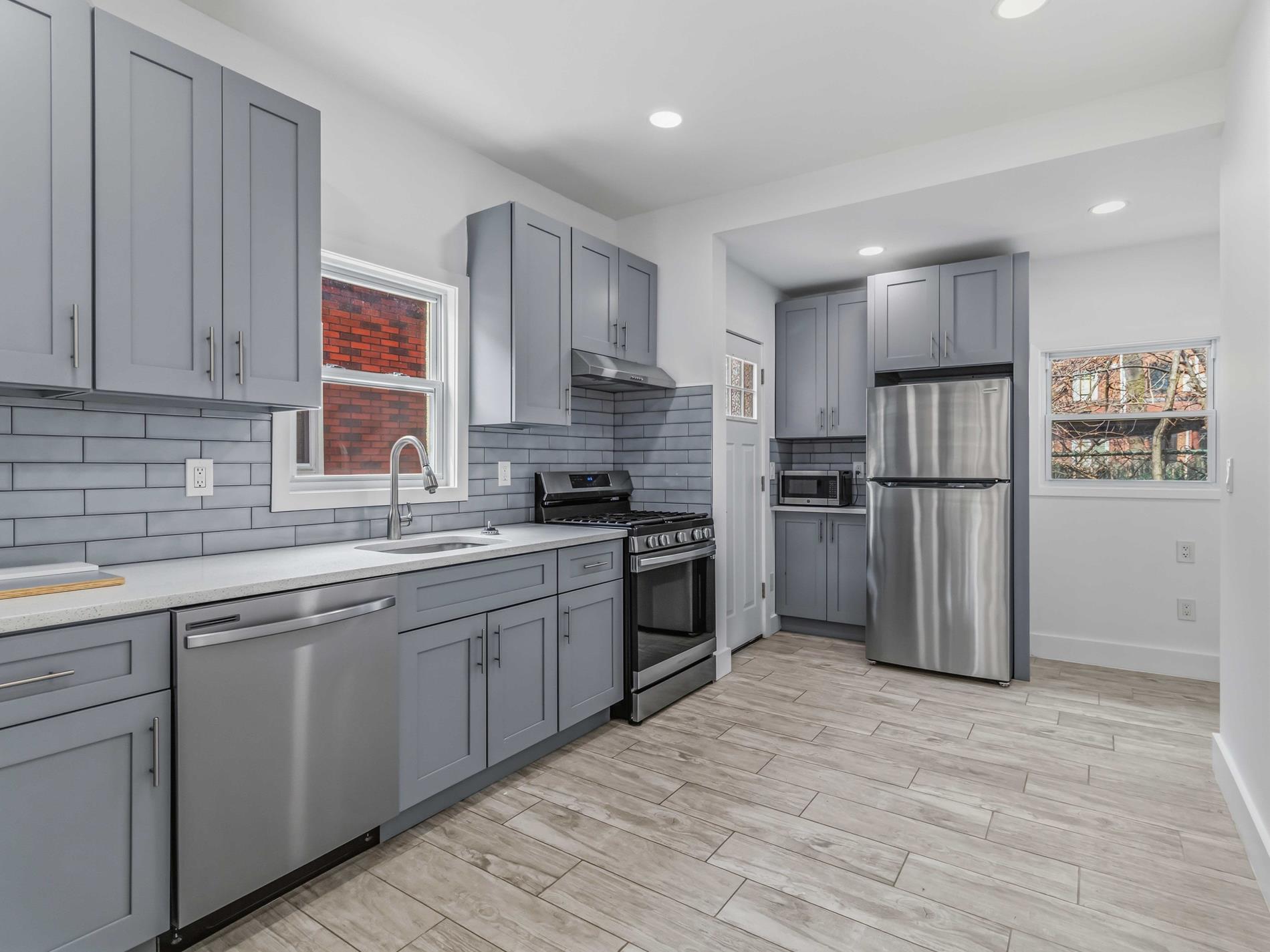 21-52 48th Street Steinway-Ditmars Queens NY 11105
