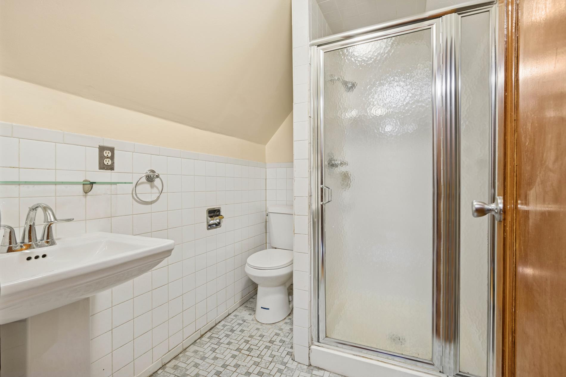 156 Goodwin Ave, Staten Island, Ny 10314 Charleston Staten Island NY 10314