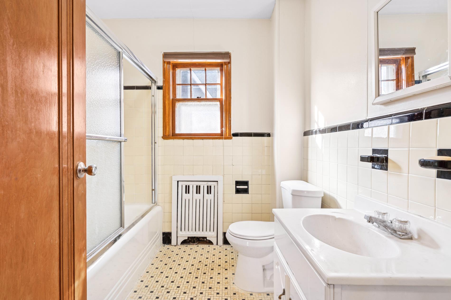 156 Goodwin Ave, Staten Island, Ny 10314 Charleston Staten Island NY 10314