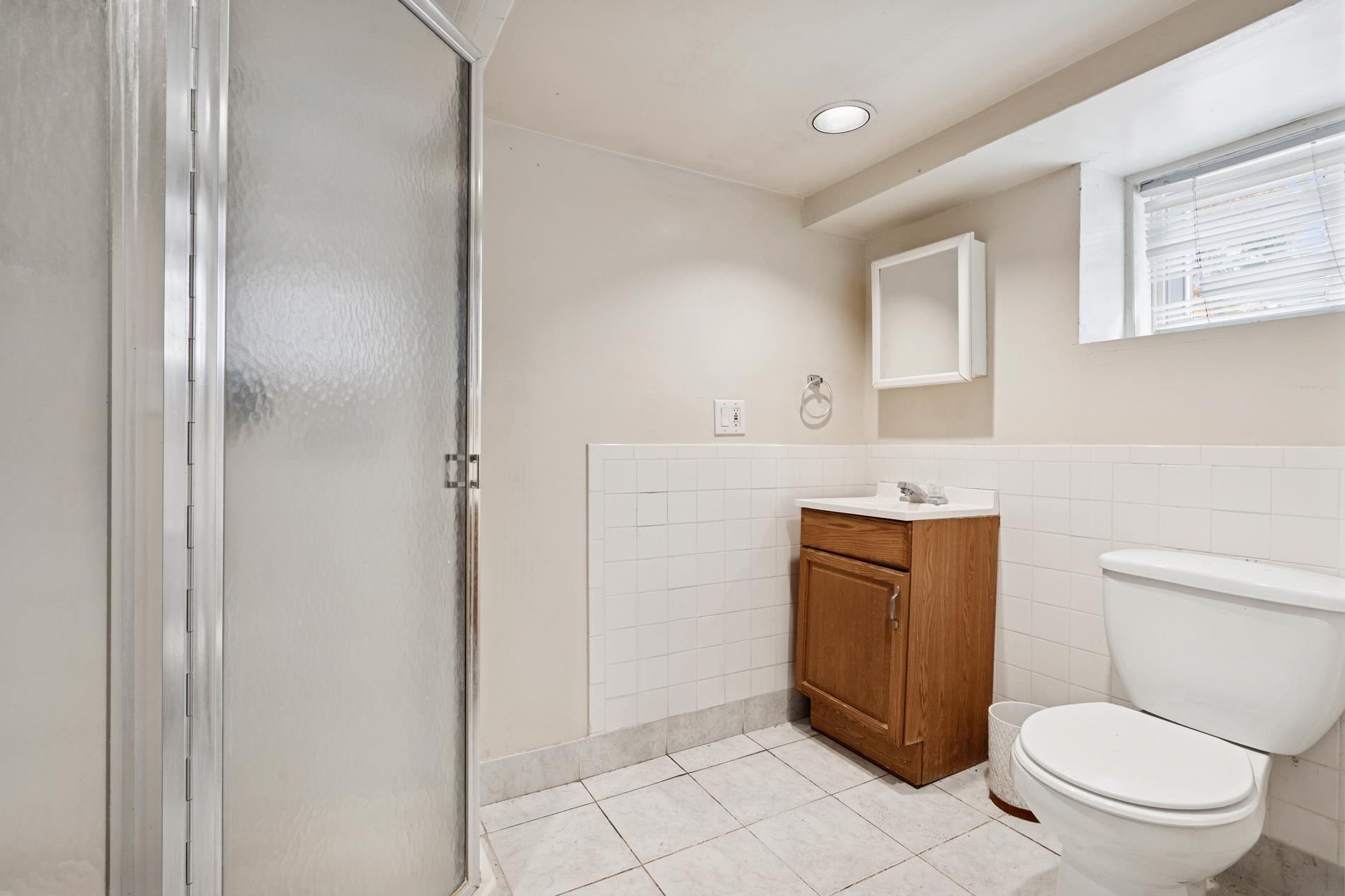 97 Westcott Blvd Westerleigh Staten Island NY 10314