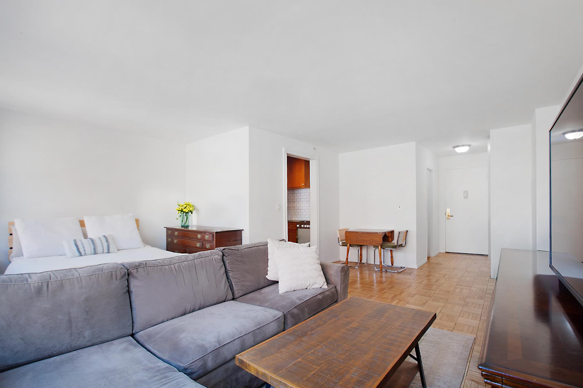 200 East 27th Street Kips Bay New York NY 10016