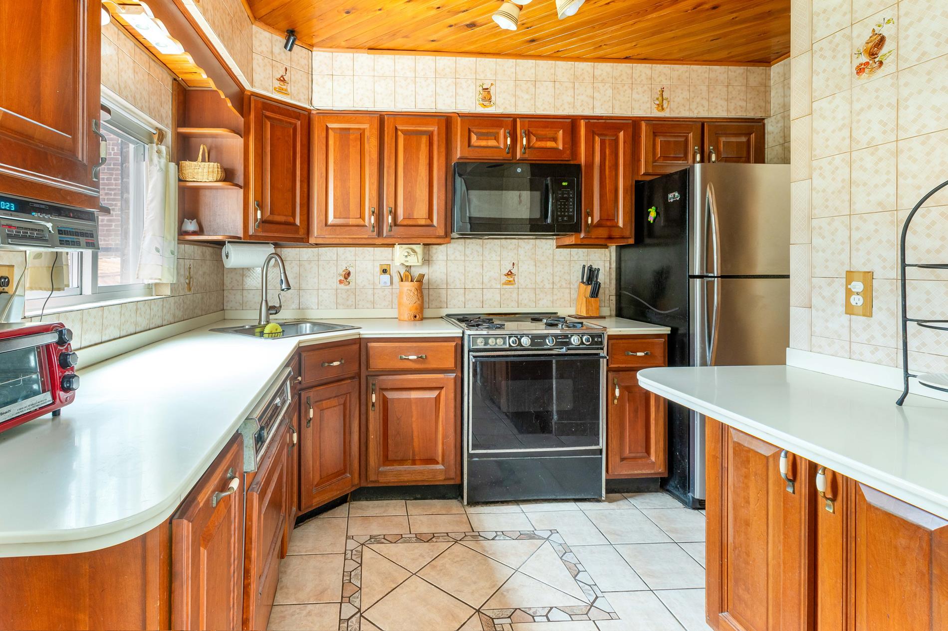51-05 74th Street Elmhurst Queens NY 11373
