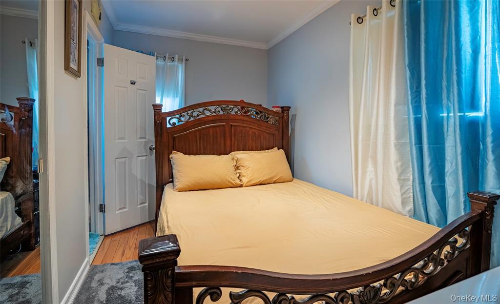 112-28 200th Street Hollis Queens NY 11412