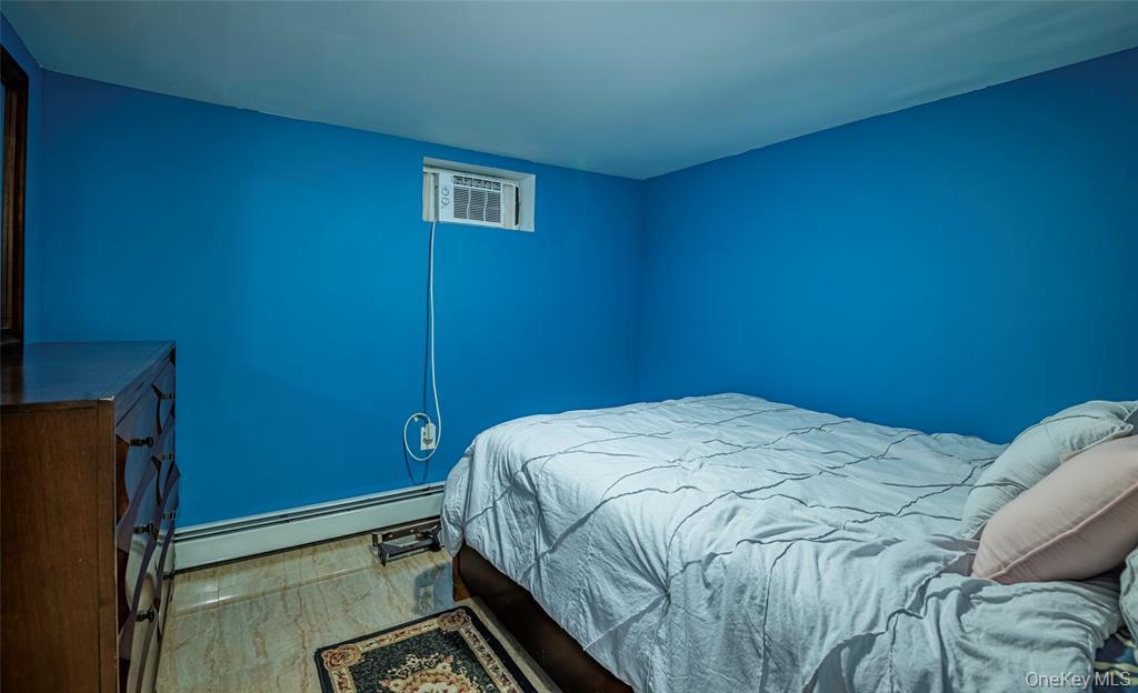 112-28 200th Street Hollis Queens NY 11412