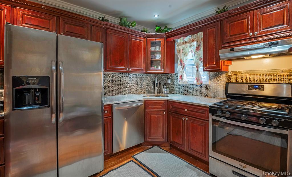 112-28 200th Street Hollis Queens NY 11412