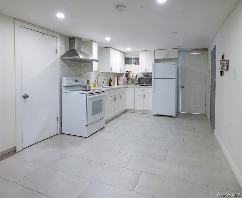 150-07 Reeves Avenue Kew Gardens Hills Queens NY 11367