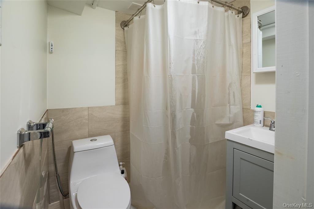 150-07 Reeves Avenue Kew Gardens Hills Queens NY 11367