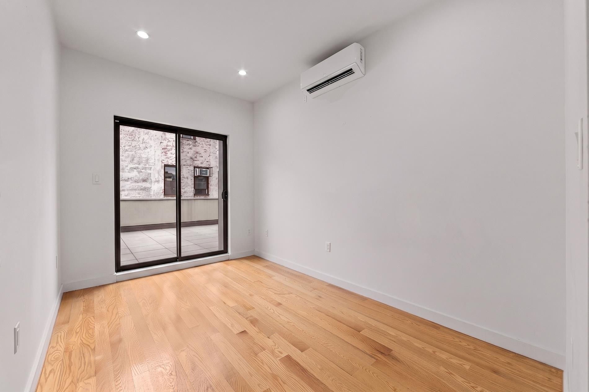 174 Avenue S Gravesend Brooklyn NY 11223