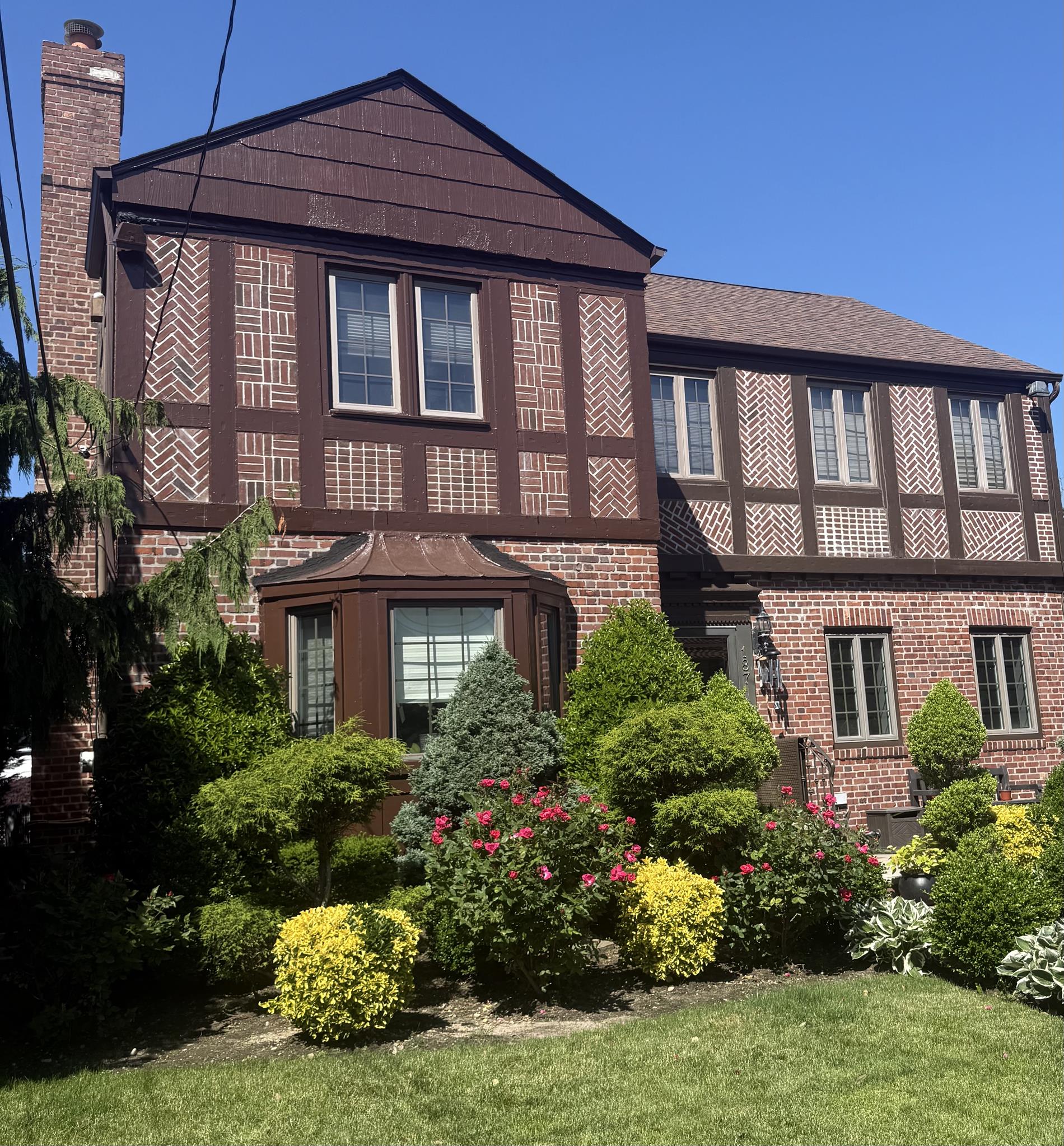 187 Beach 136th Street Belle Harbor Queens NY 11694
