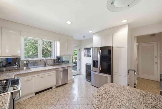 187 Beach 136th Street Belle Harbor Queens NY 11694