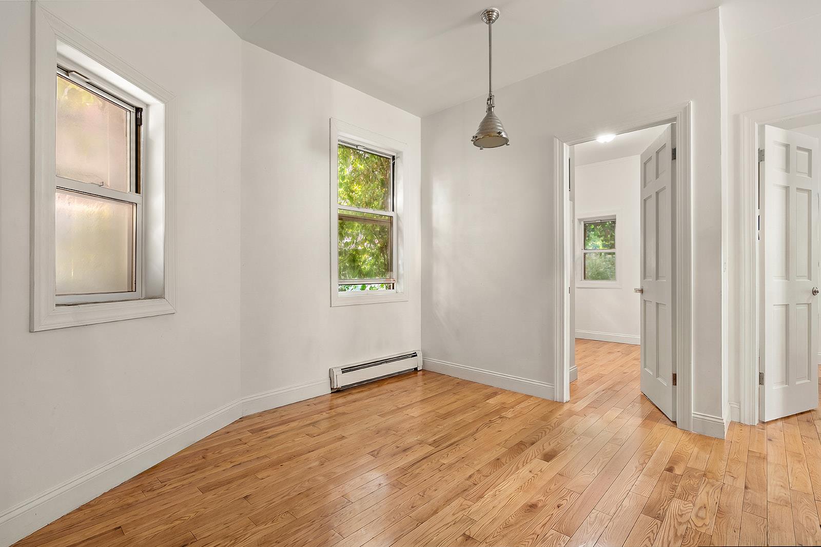 216 Third Avenue Gramercy Park New York NY 10003