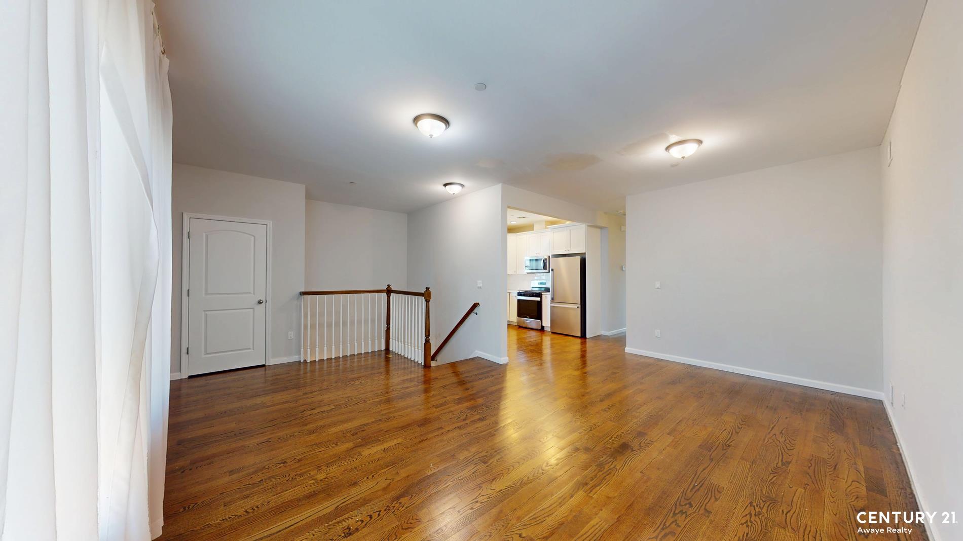 109 Gower Street Castleton Corners Staten Island NY 10314