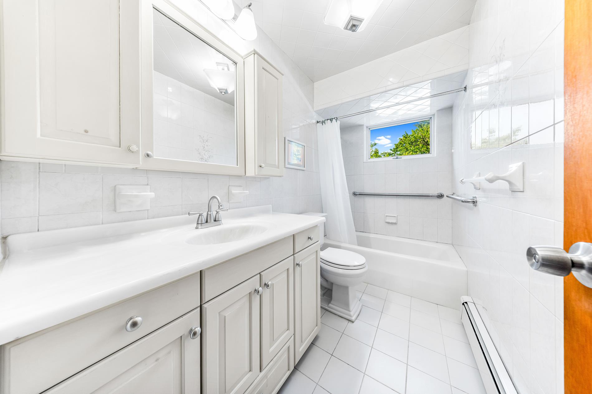 79-21 21st Avenue Astoria Heights Queens NY 11370