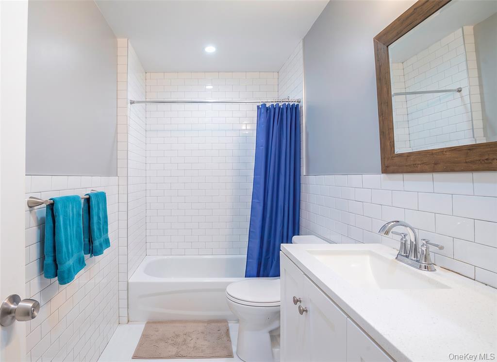 87-17 160th Street Jamaica Queens NY 11432