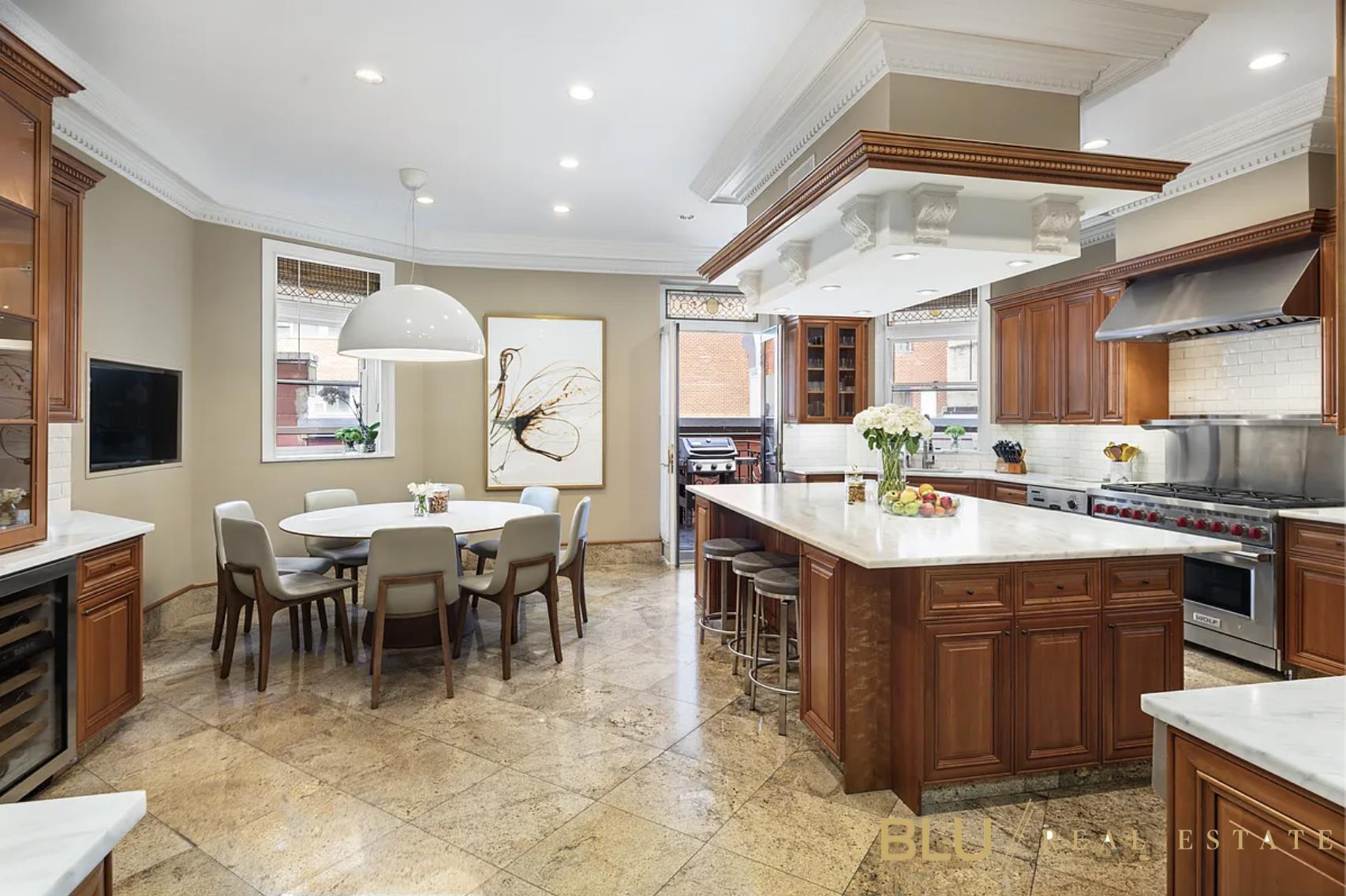 313 West 74th Street Upper West Side New York NY 10023