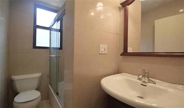 330 East 53rd Street 3-W Turtle Bay New York NY 10022