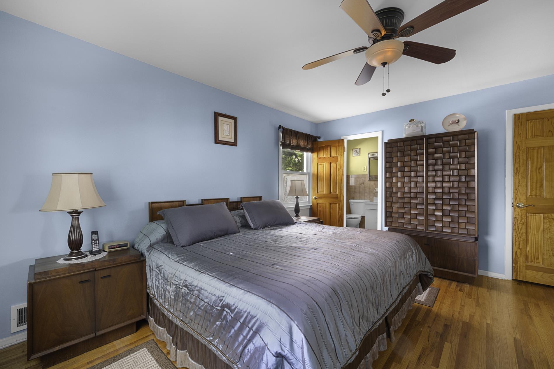 58-19 264th Street Little Neck Queens NY 11362