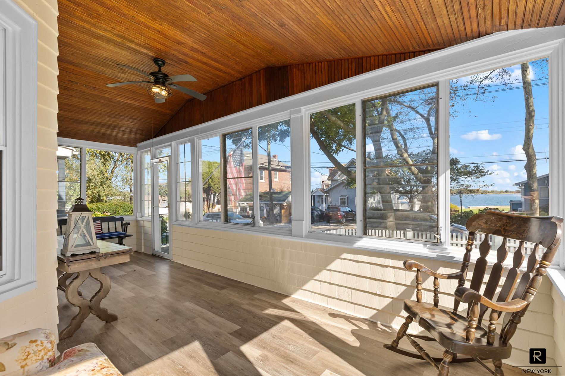 475 King Avenue City Island Bronx NY 10464