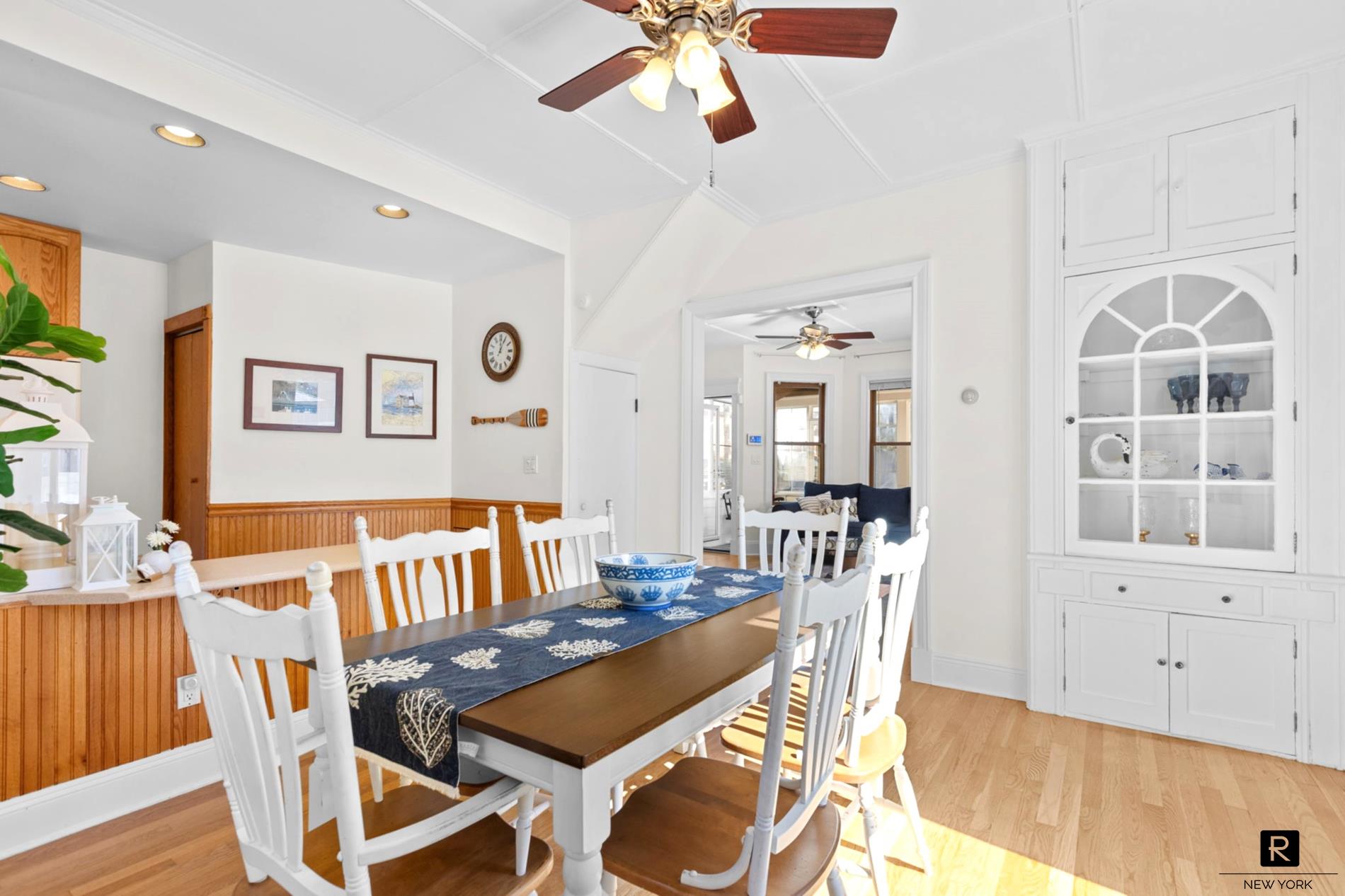 475 King Avenue City Island Bronx NY 10464