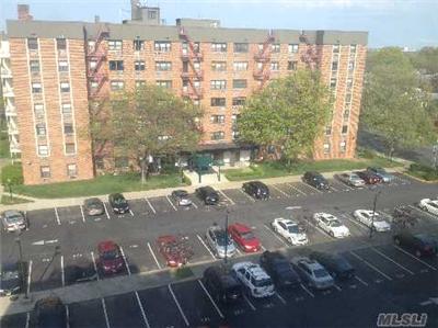 84-09 155th Avenue Lindenwood Queens NY 11414