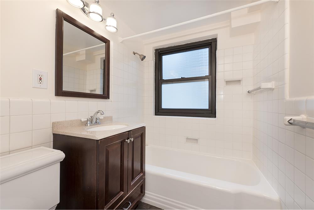 135 East 54th Street Midtown East New York NY 10022