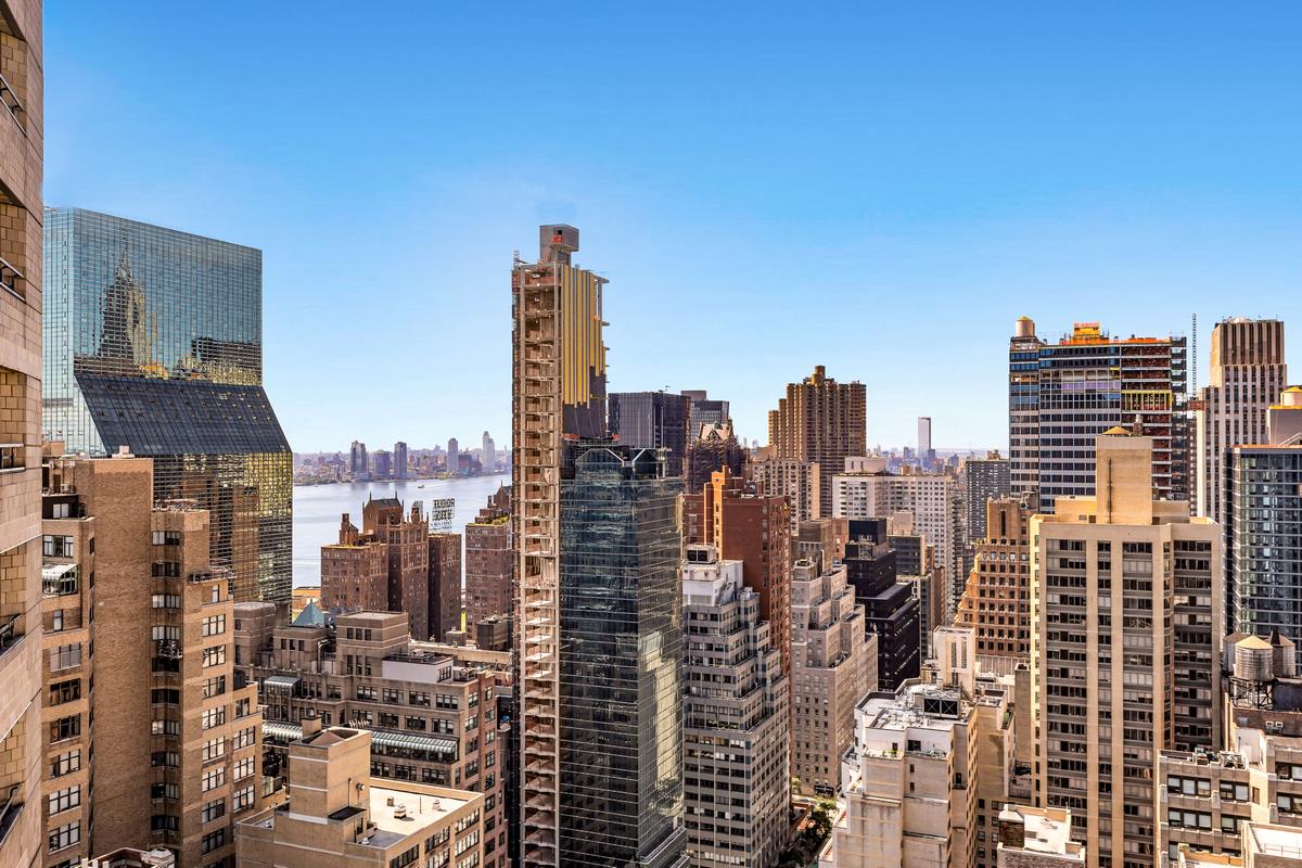 236 East 47th Street 38-A Turtle Bay New York NY 10017