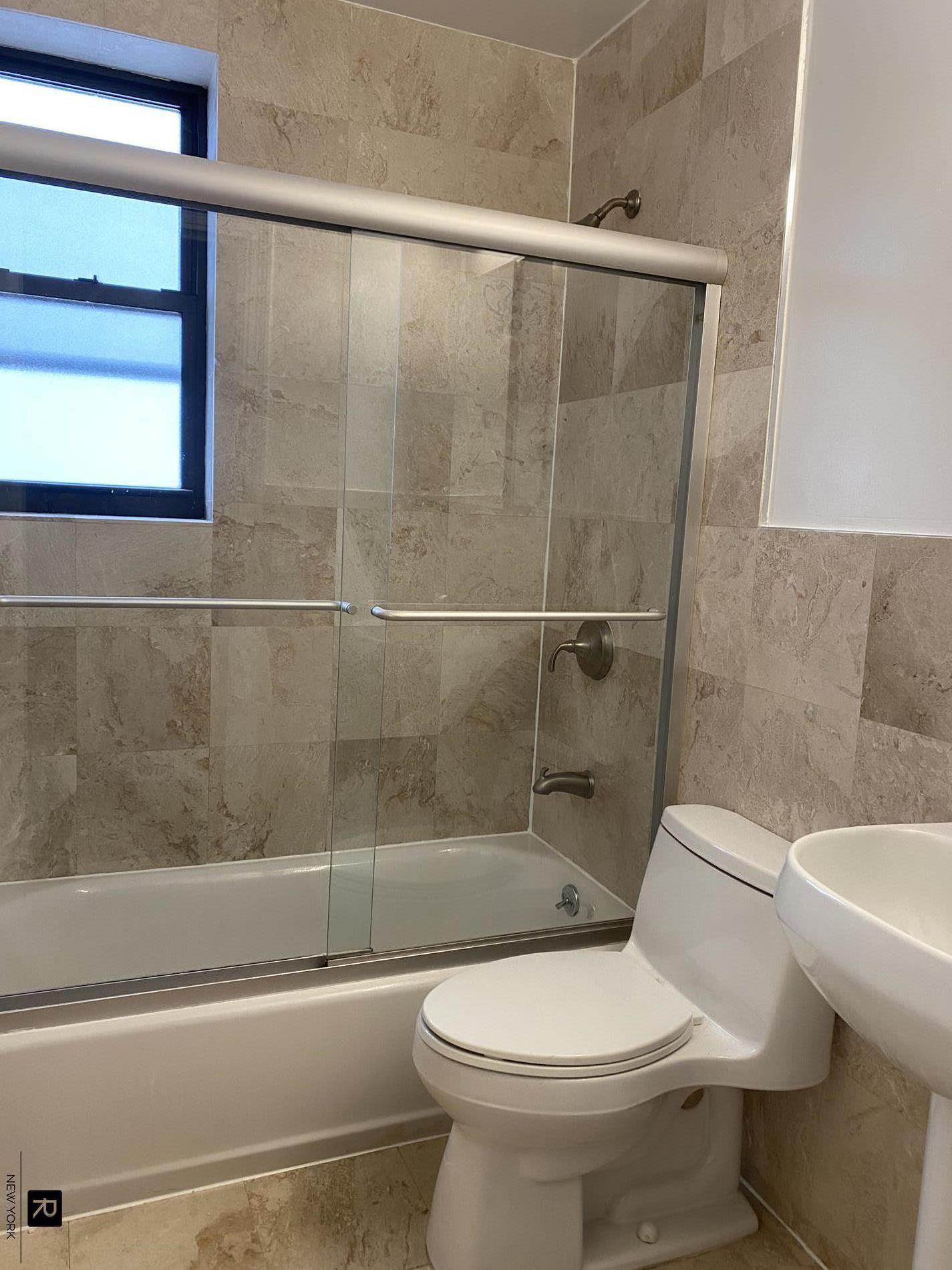 50 East 78th Street, #5D