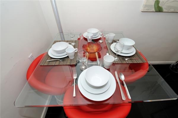 338 East 61st Street, #8