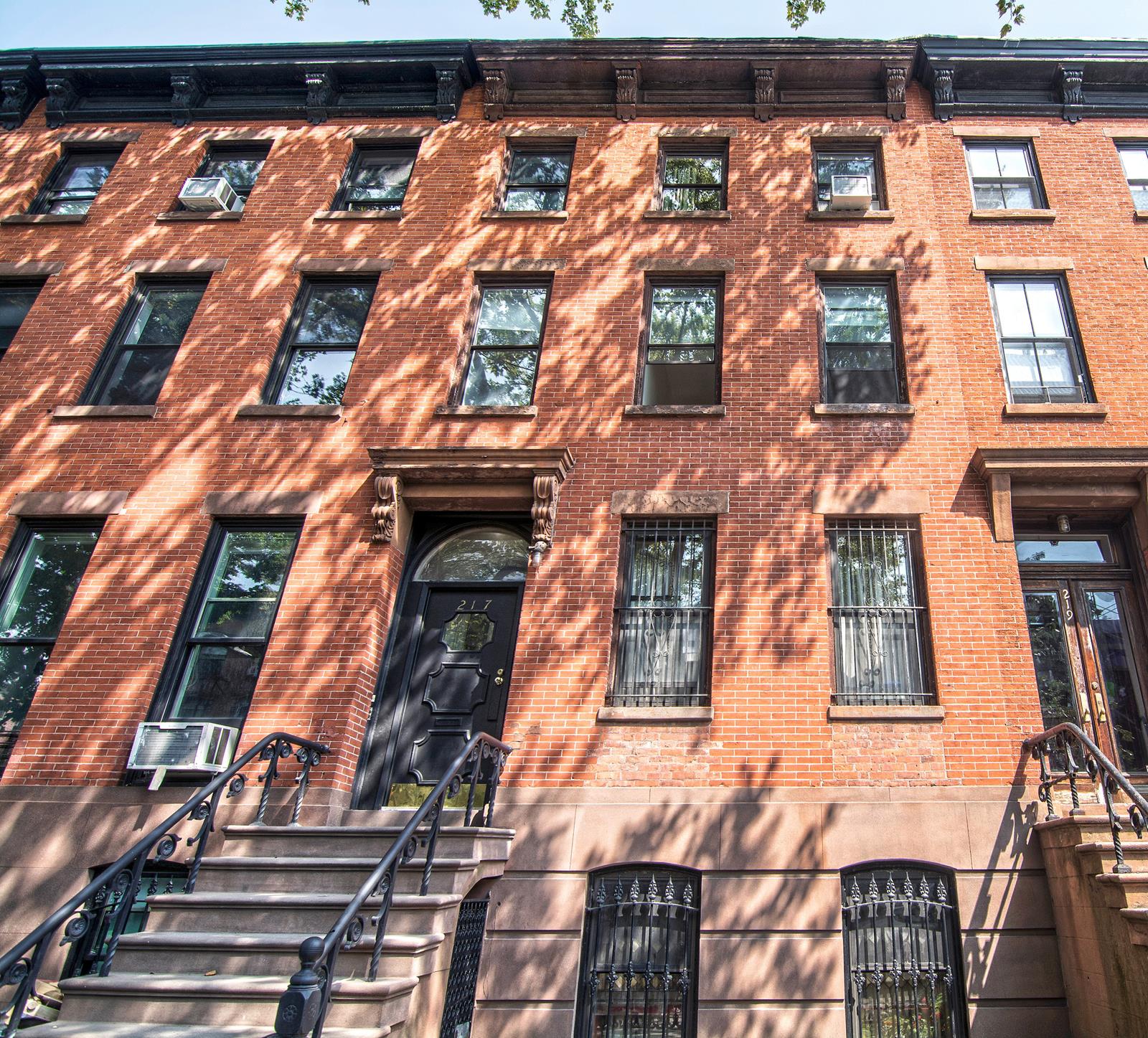 17 Carlton Avenue, #2