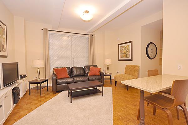 Renovated Fully Furnished 1 Bedroom ~ Midtown