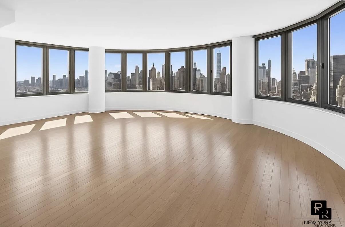 330 East 38th Street Murray Hill New York NY 10016