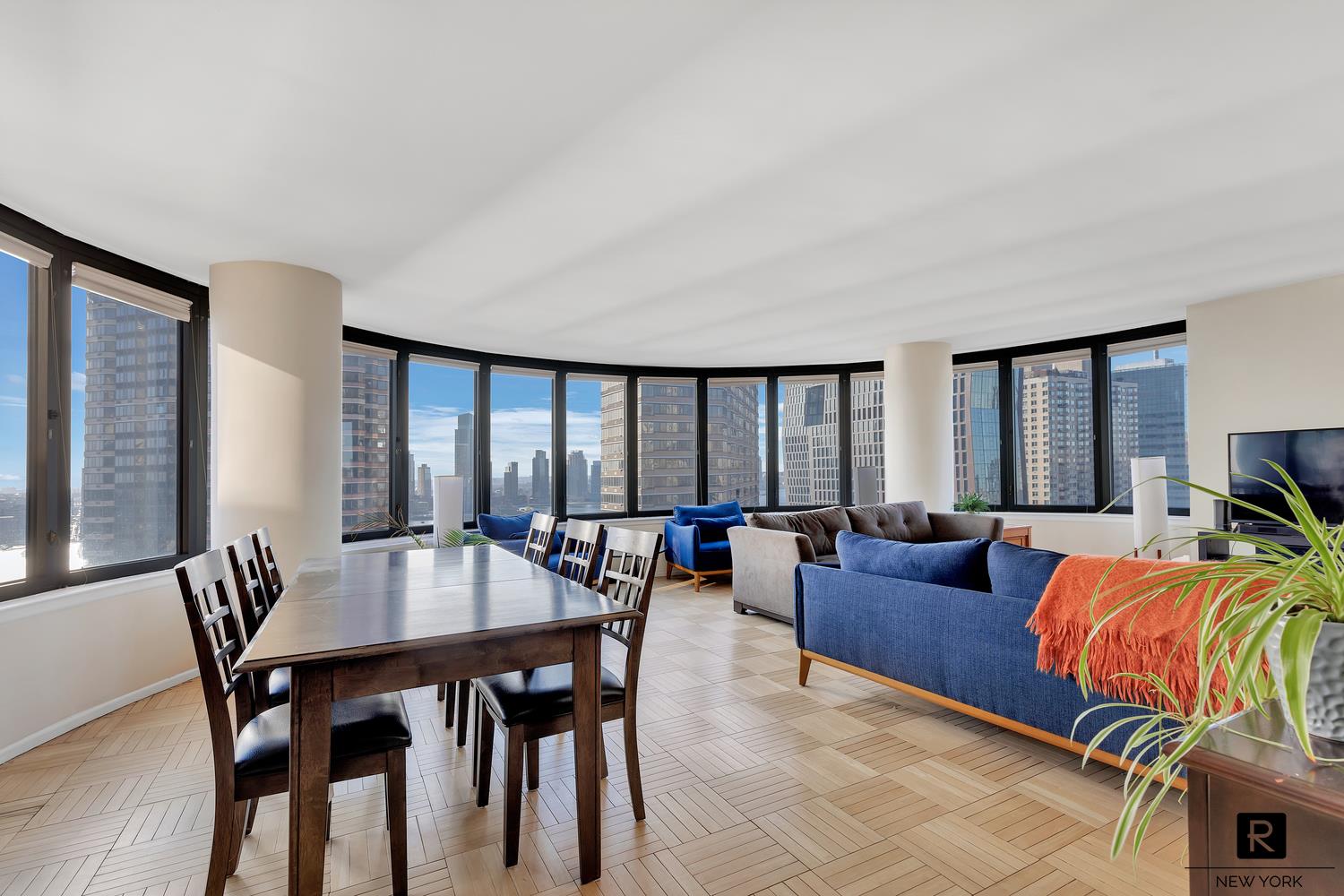 330 East 38th Street, #25N