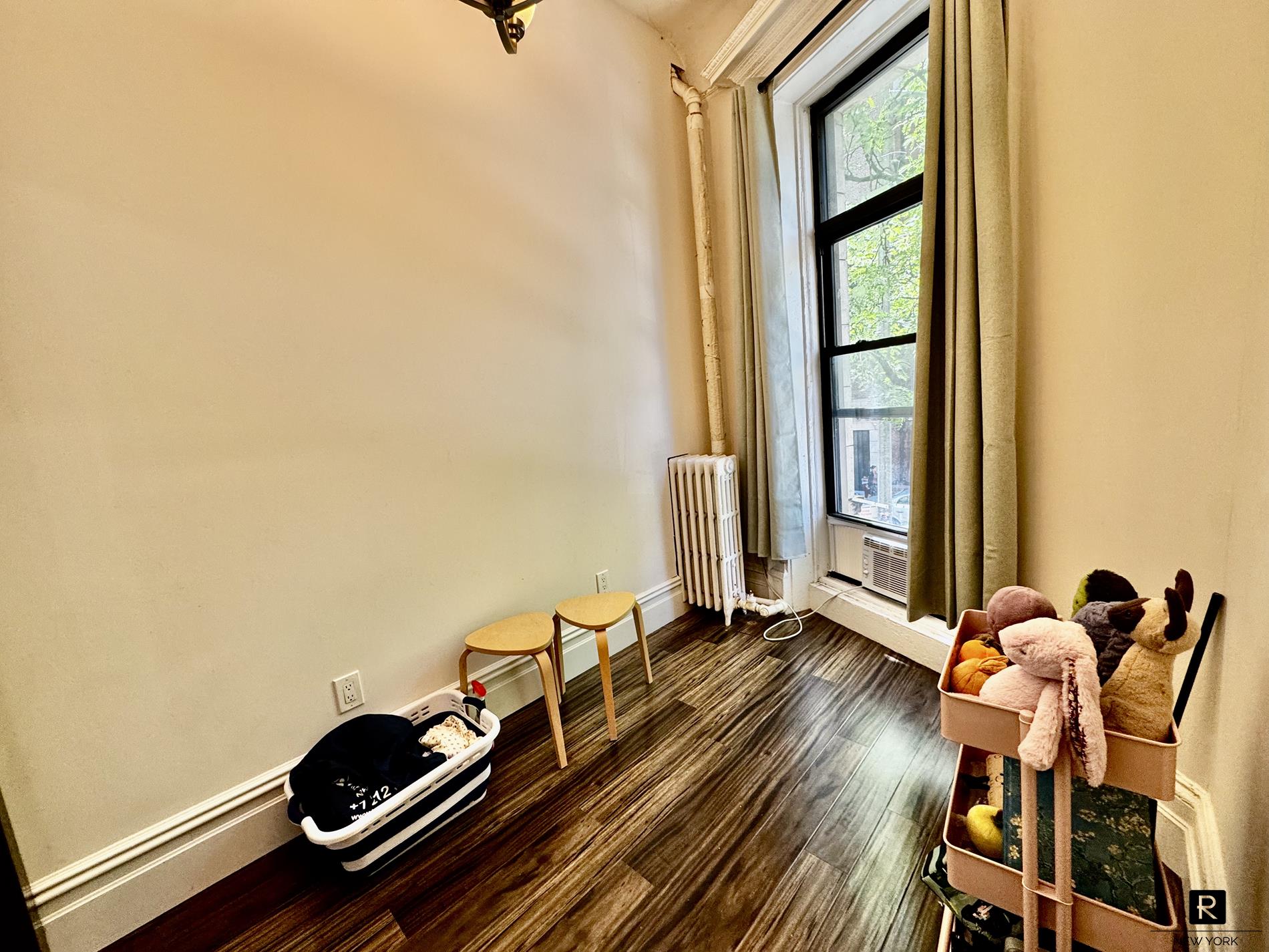 321 West 89th Street Upper West Side New York NY 10024